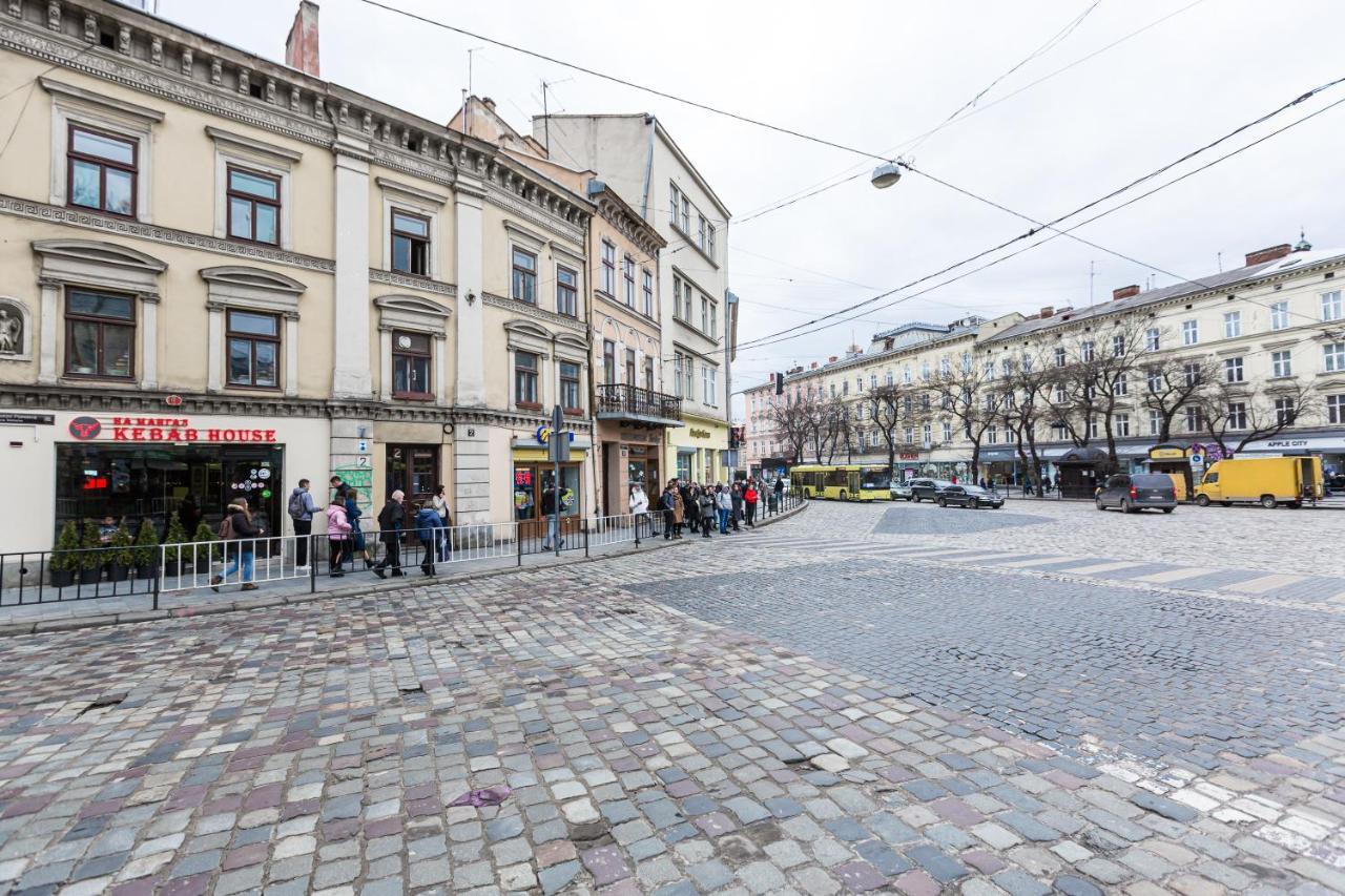 2 Kn. Romana Apartment Lviv Exterior foto
