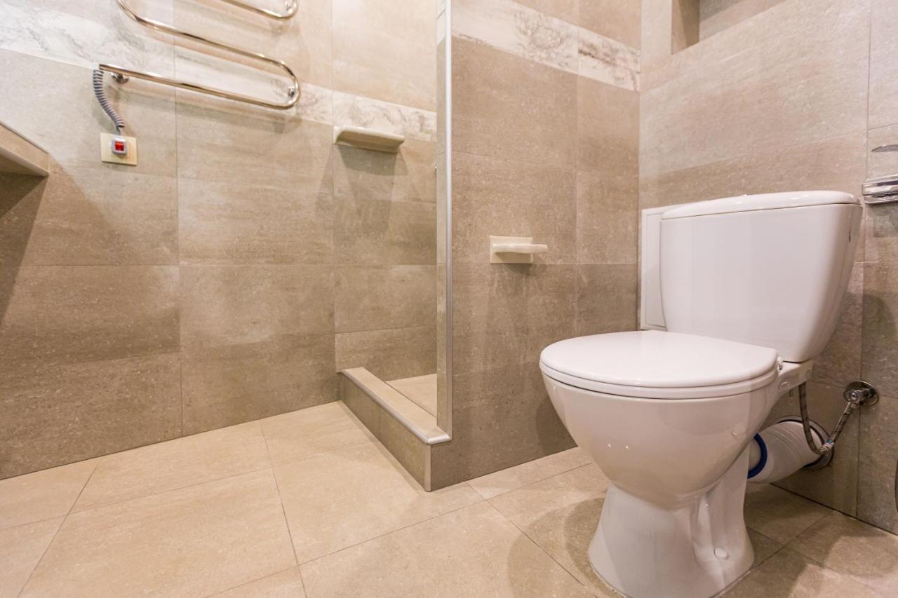 2 Kn. Romana Apartment Lviv Exterior foto